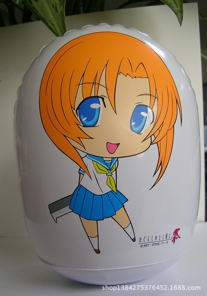 不倒翁、大教柱