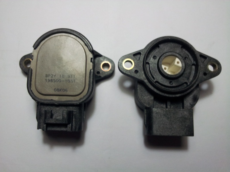 全新福美来1.6ZM节气门位置传感器 图片