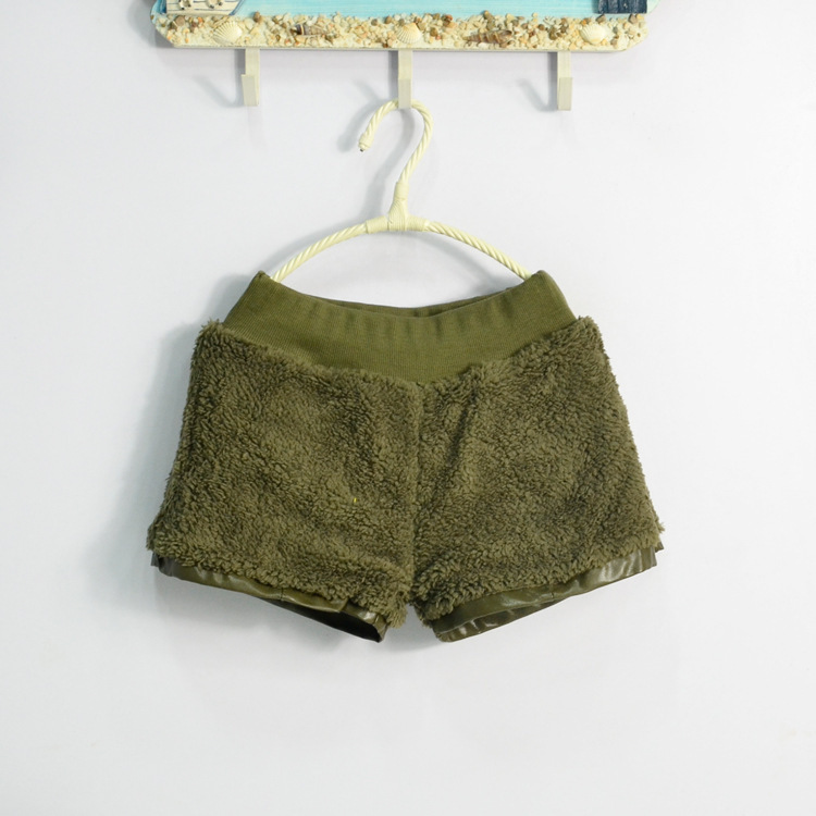 厂家直销 P7758 冬季新款韩版<em>儿童皮短裤</em> 时尚