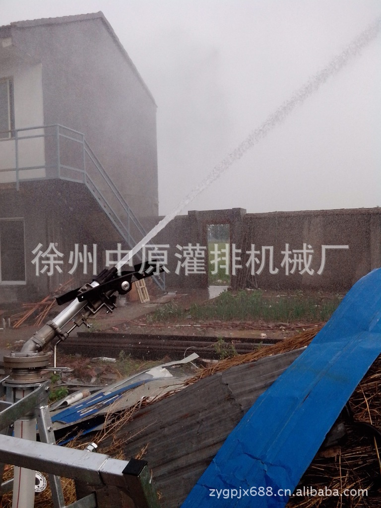 卷盘式喷灌机