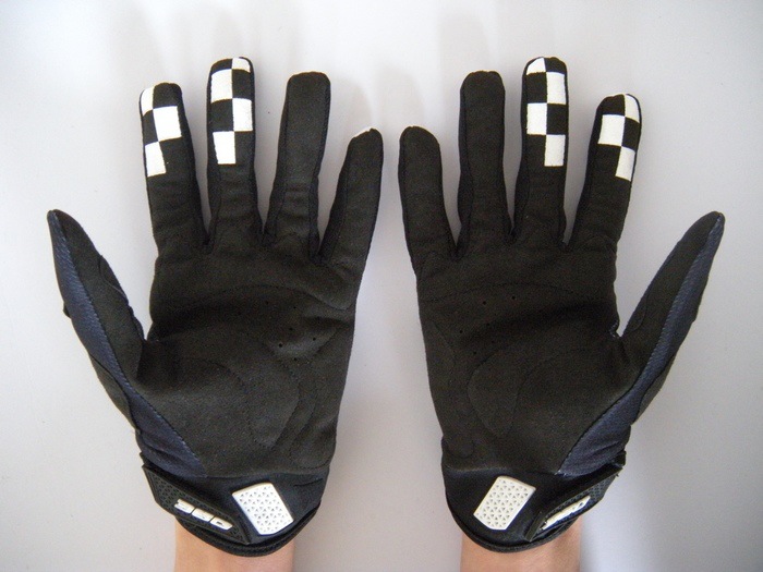 FOX--Covert Glove  black white