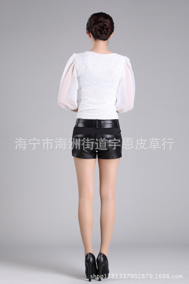 【2013秋<em>冬款</em>绵羊皮弹力包臀<em>短裤</em>真皮皮裤】