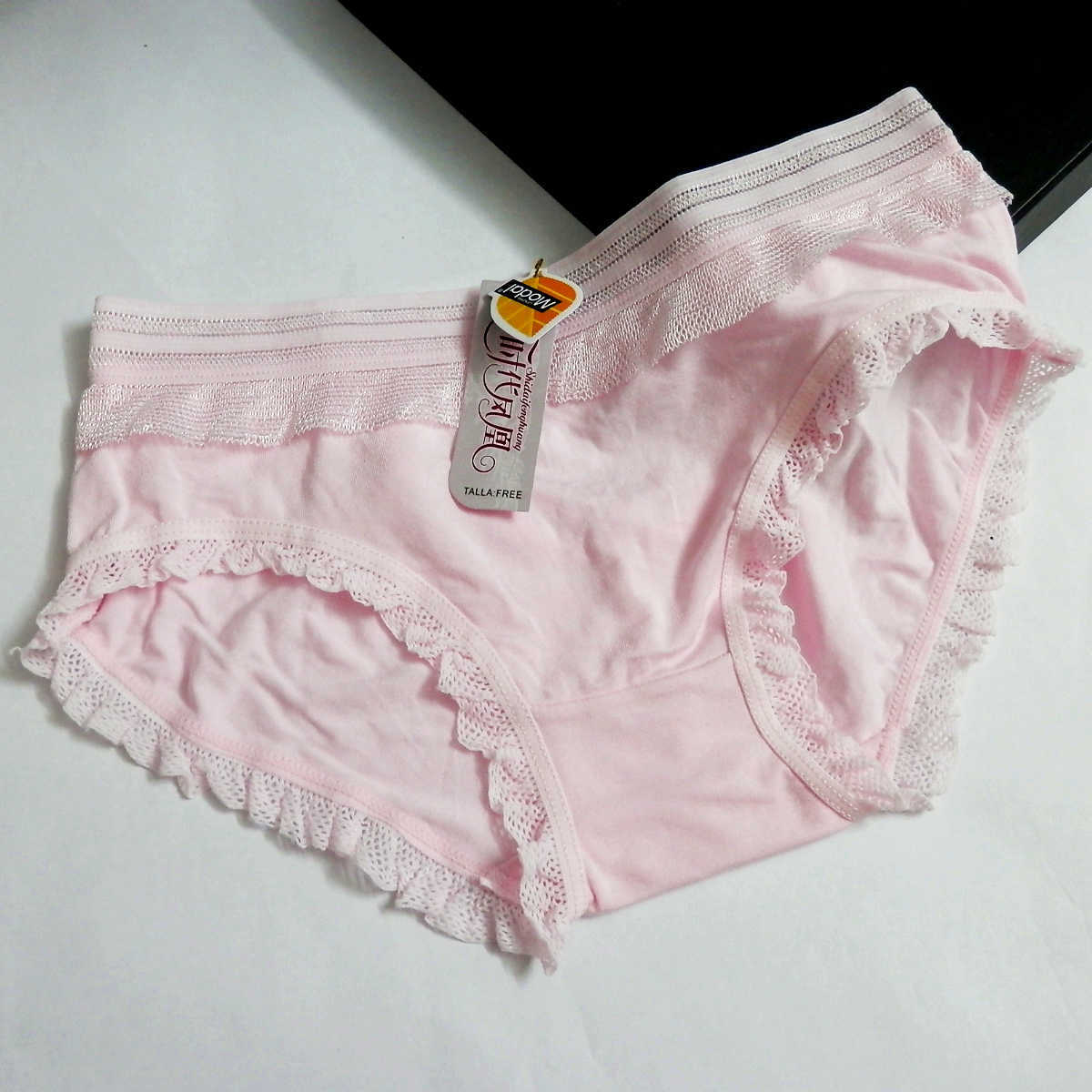 013新款新颖设计后缕空性感莫代尔<em>女士内裤</em> 批