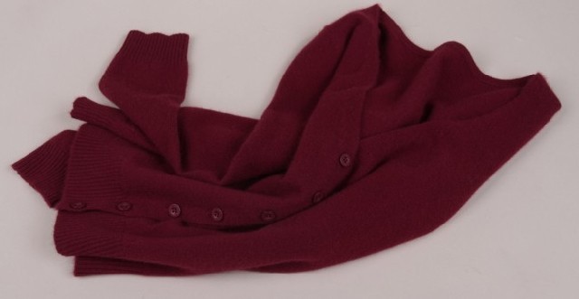 【新款<em>女士</em>羊绒衫休闲<em>开衫</em>羊绒衫<em>加肥</em>加大大款