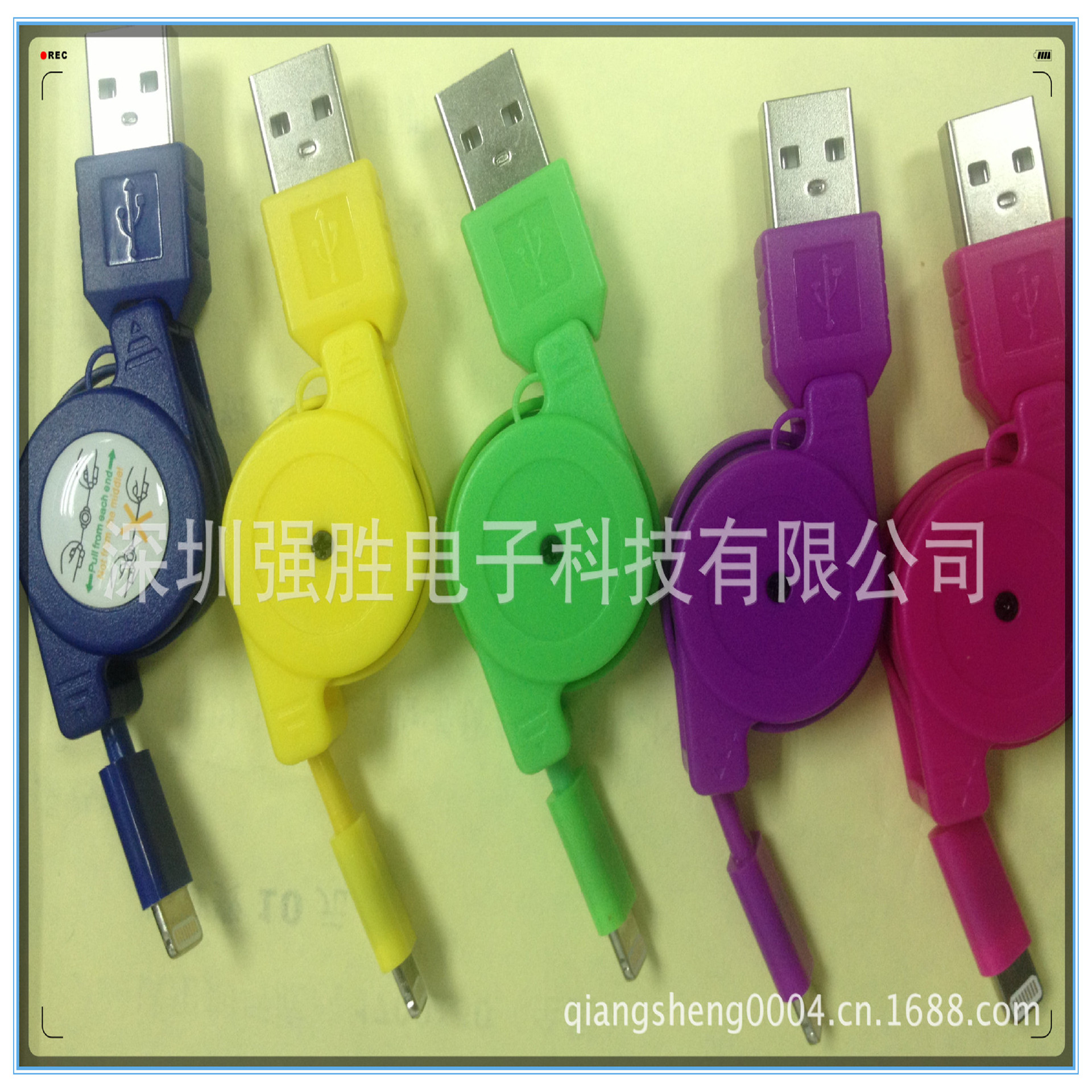 933085349_1529776969