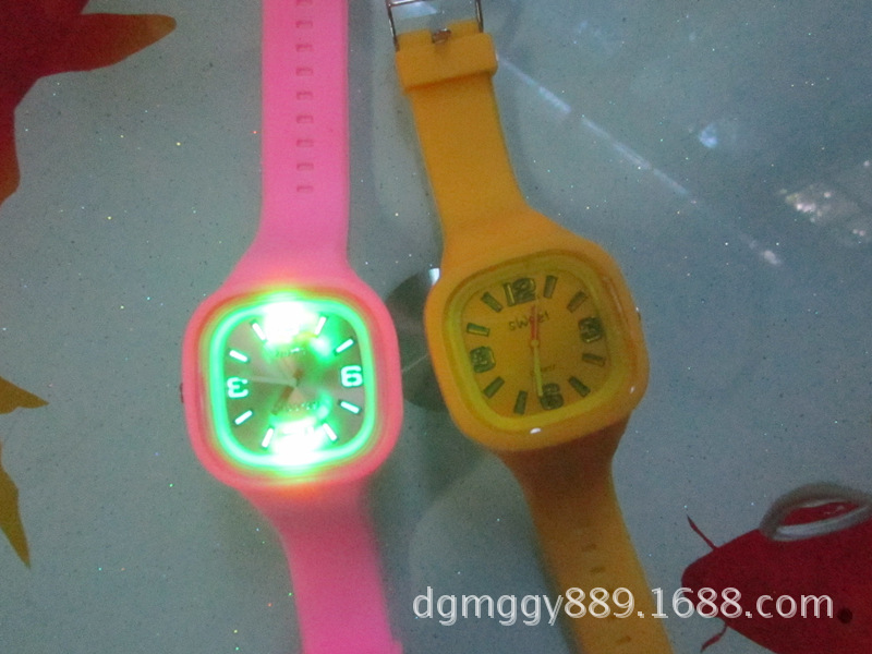 硅胶手表3