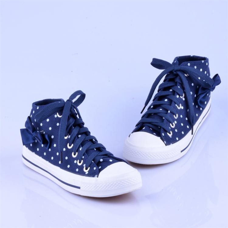 2012春夏新款韩版潮流<em>女式</em>情侣<em>高帮帆布鞋</em>板