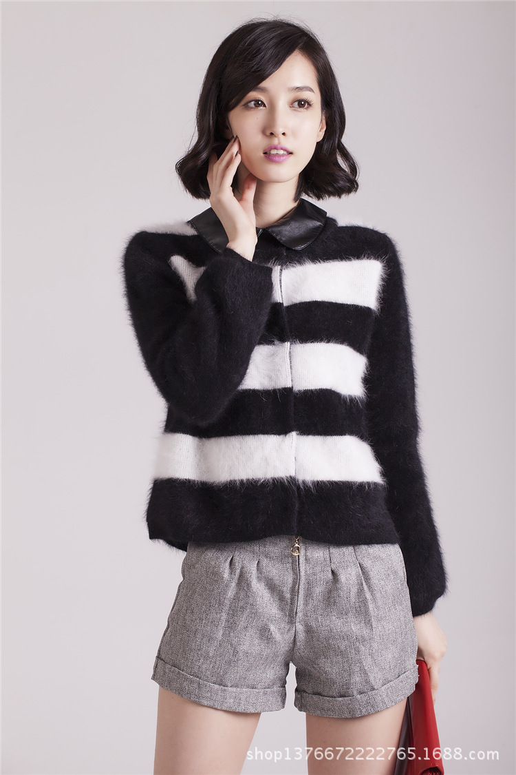 2013<em>女式新款上市</em> 韩版<em>女式开衫</em>条纹修身纯貂