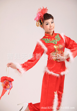新款最新民族表演服装服饰<em>女子</em>演出<em>集体舞蹈</em>秧