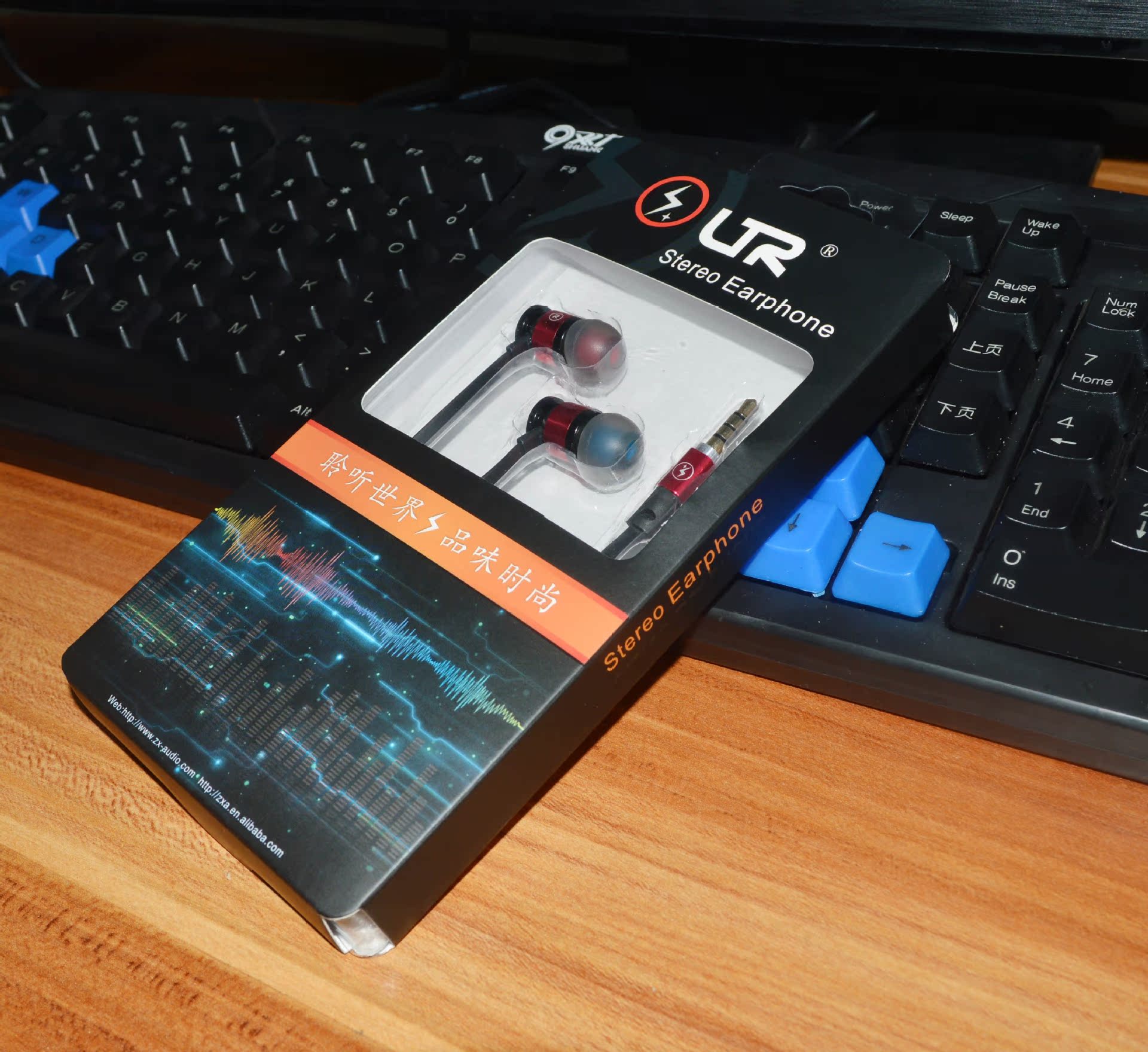 耳机-金属耳机批发 带大小耳机套-大气高档 深