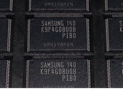 销售 三星闪存IC K9F4G08UOB-PIBO 全新原装