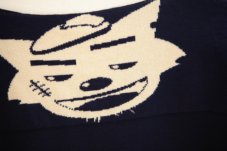 【2013秋季新品 女式<em>针织</em>衫<em>开衫</em> <em>卡通</em>狼图案3