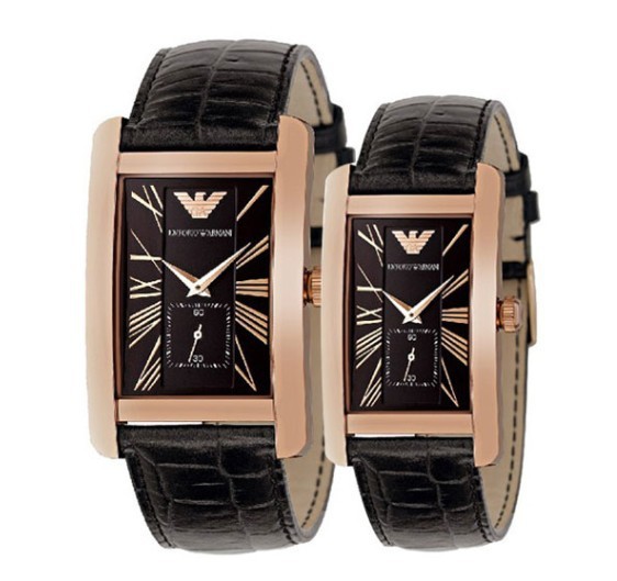 <em>EMPORIO·ARMANI阿玛尼</em>玫瑰金双窗皮带女