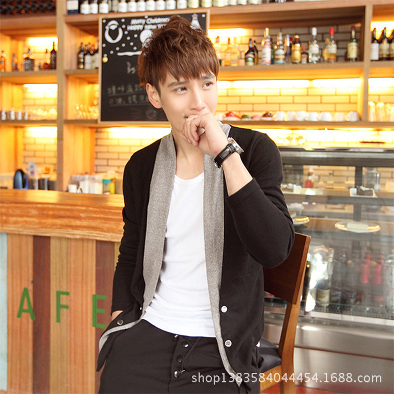 2014 新款 <em>灰色</em>翻领纯黑<em>毛线开衫</em> 韩版潮男修身