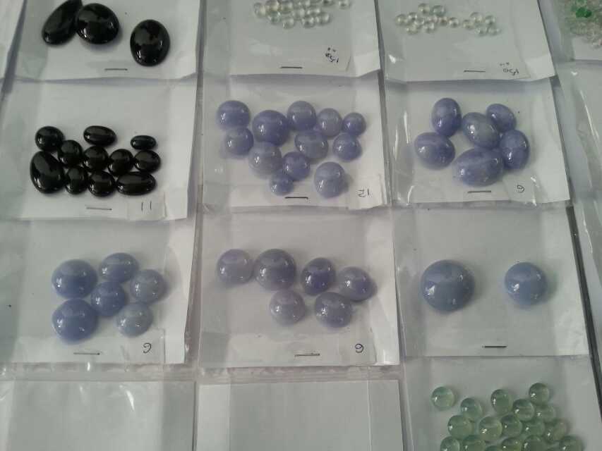 紫色翡翠A货蛋面