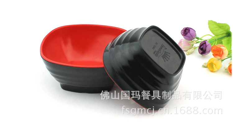 【仿瓷碗批发 日式密胺餐具 黑红横纹塑料碗 四