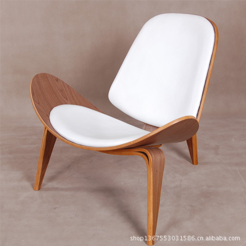 Wegner Shell chair