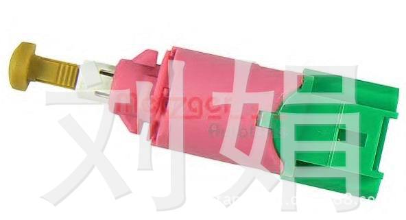 【雷诺刹车灯开关 Brake Light Switch25 32 00