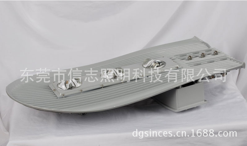 150w压铸蛇形路灯（银灰色）