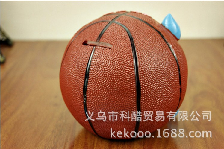 批发采购塑料、树脂工艺品-义乌小商品篮球树