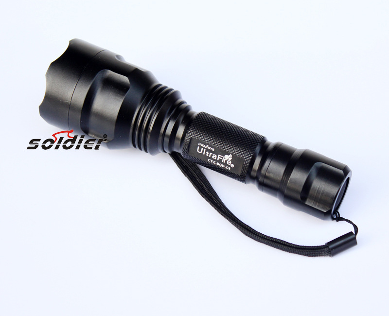 【强光手电筒C8 Q5 美国CREE 5档 远射LED 