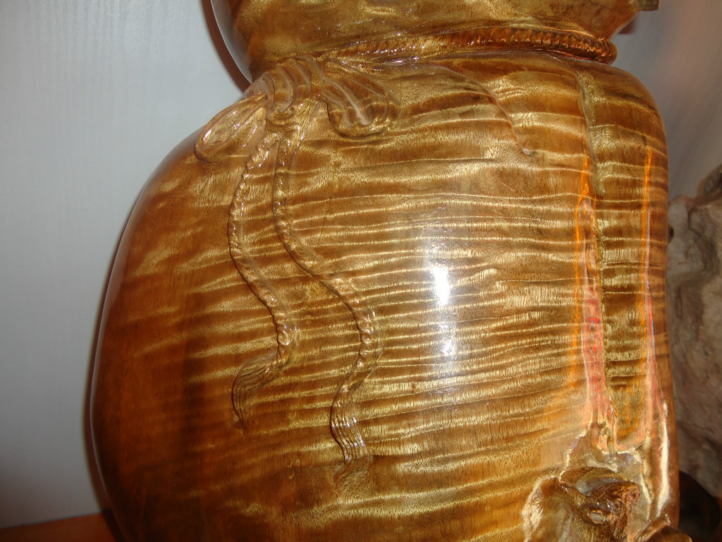 【金丝楠木雕刻乾坤袋】价格,厂家,图片,木质、竹质工艺品,凭祥市红九九古典家具店-马可波罗网