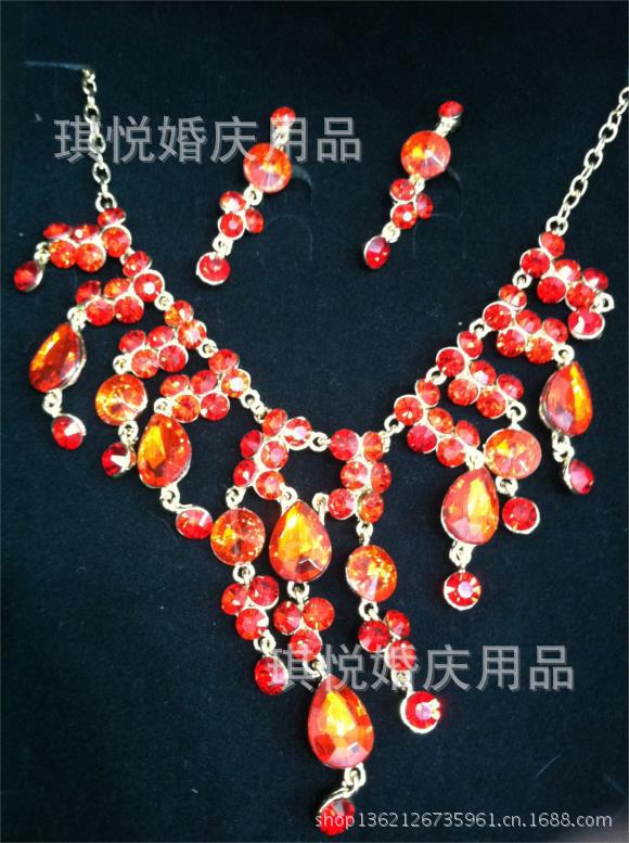 悦琪婚纱(3)