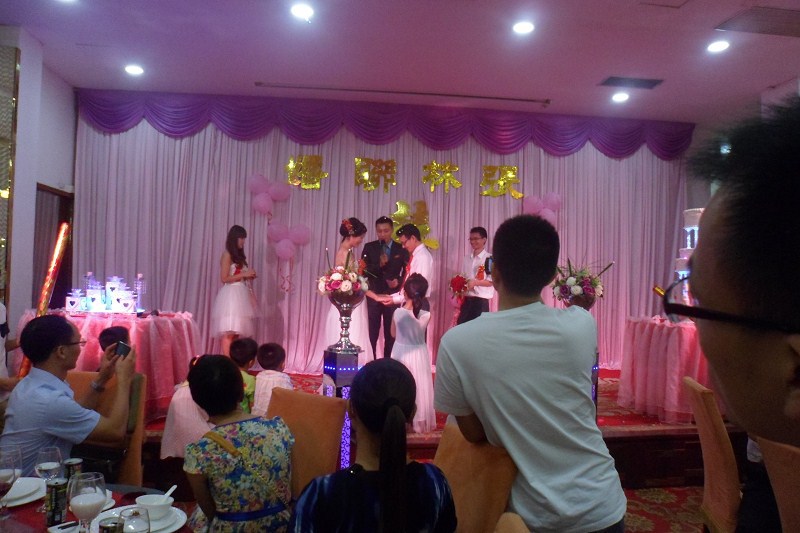 从小<em>玩</em>到大的一好<em>姐妹结婚</em>啦. - - 阿里巴巴商人