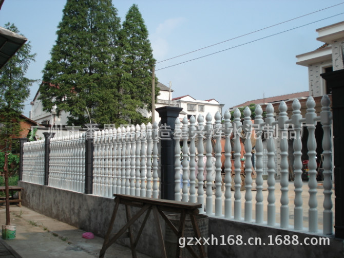 广东grc构件厂价直销水泥栏杆 别墅小区围墙艺术护栏
