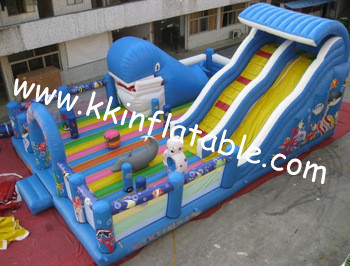 adult_inflatable_obstacle_cour