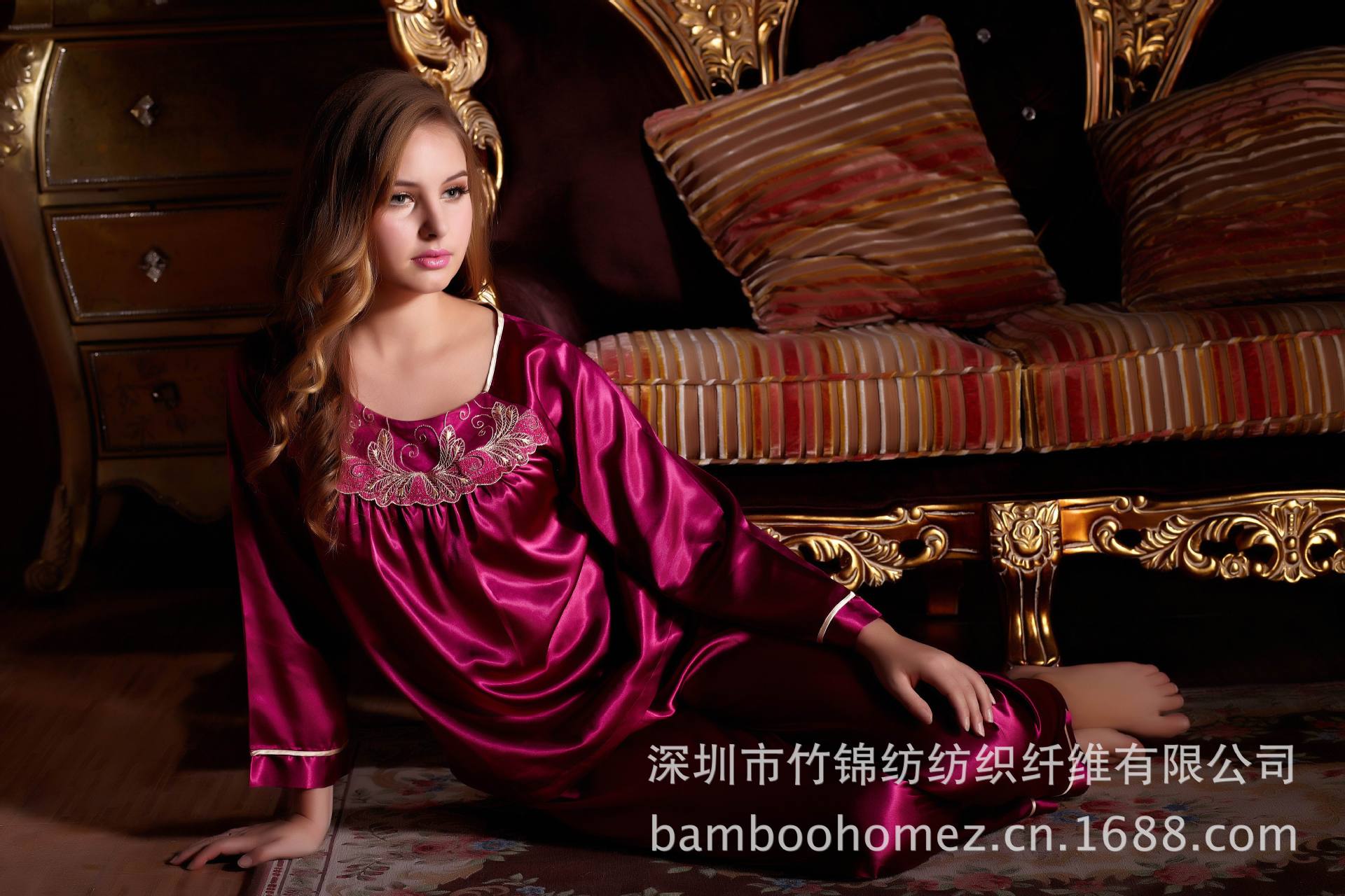 【厂家批发2013<em>喜芬妮</em>新品高档女士真丝<em>睡衣</em>