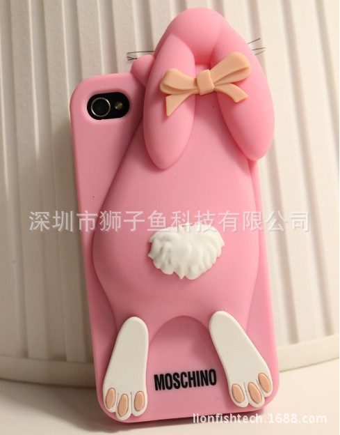 moschino iphone bunny