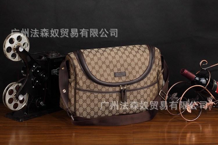 GUCCI 123326  咖啡色 (2)