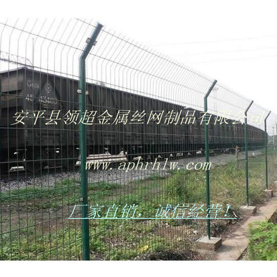 铁路护栏网