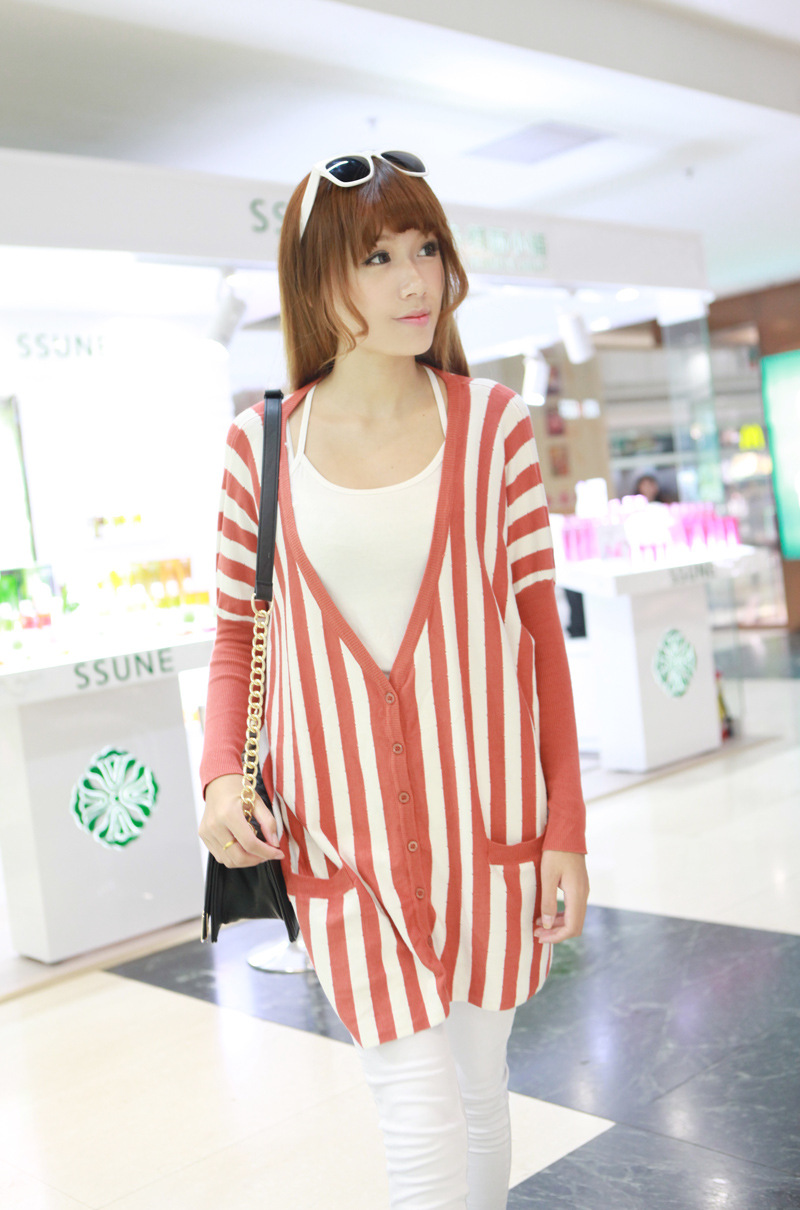 韩国新款原单 竖<em>条纹百搭</em>宽松<em>针织开衫</em> 甜美中