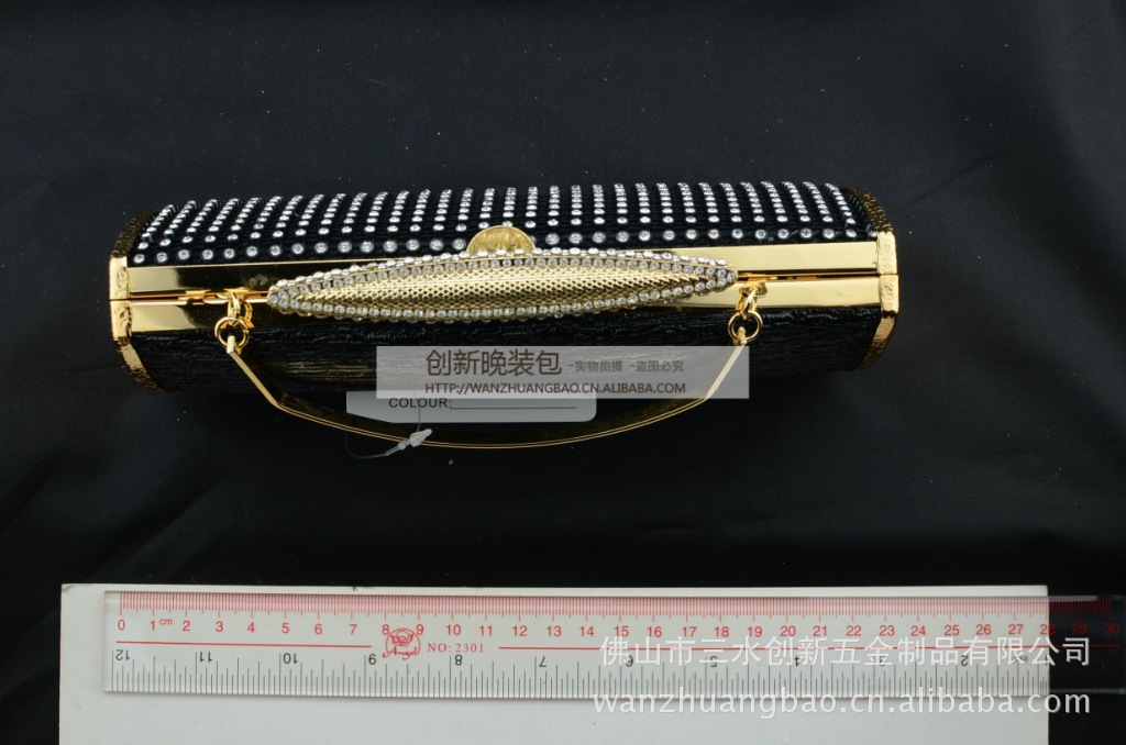 网钻硬盒包包厂家货源