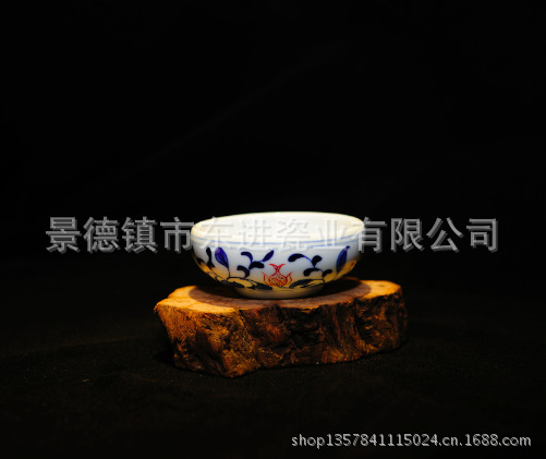 DB7E9A95-6B00-41E1-BEEC-06D785