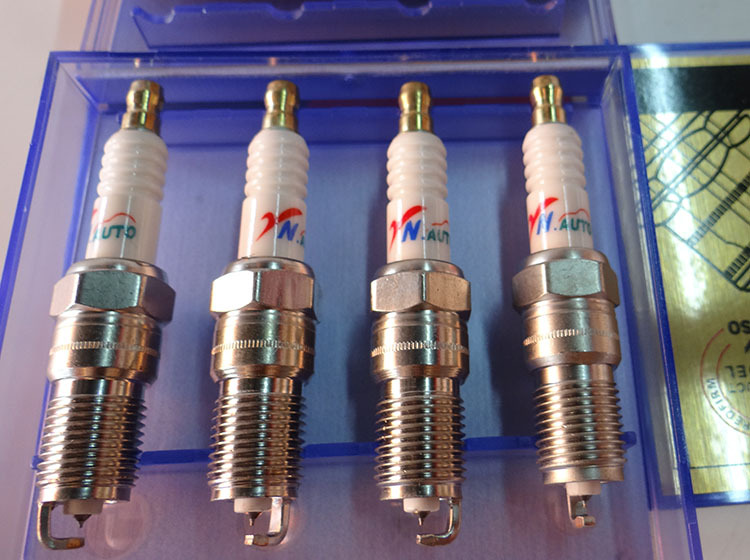 YN专用电子火花塞Q6RTCI-13--001