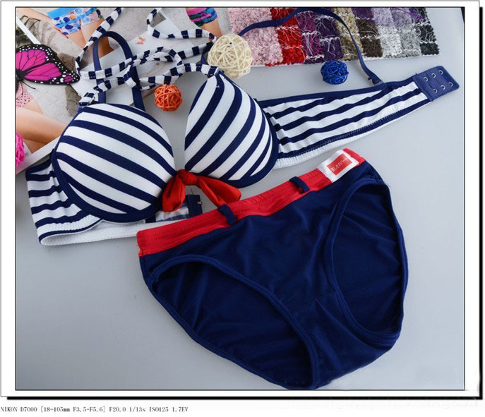 <em>文胸厂家</em> 内衣<em>批发</em> 日系海军风条纹 内衣套装少