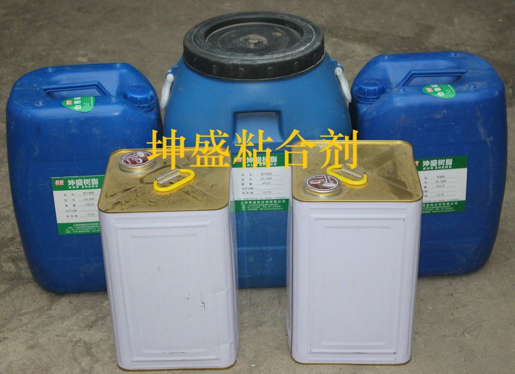 生产厂家长期供应水性胶 油墨水性胶图片,生产