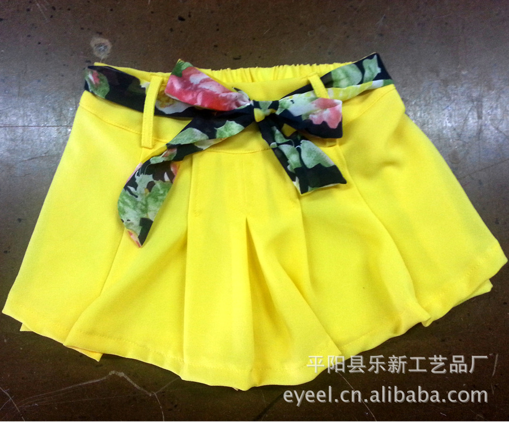 2013夏季新款韩版<em>碎花雪纺短裤</em>热裤裙<em>女</em>童装