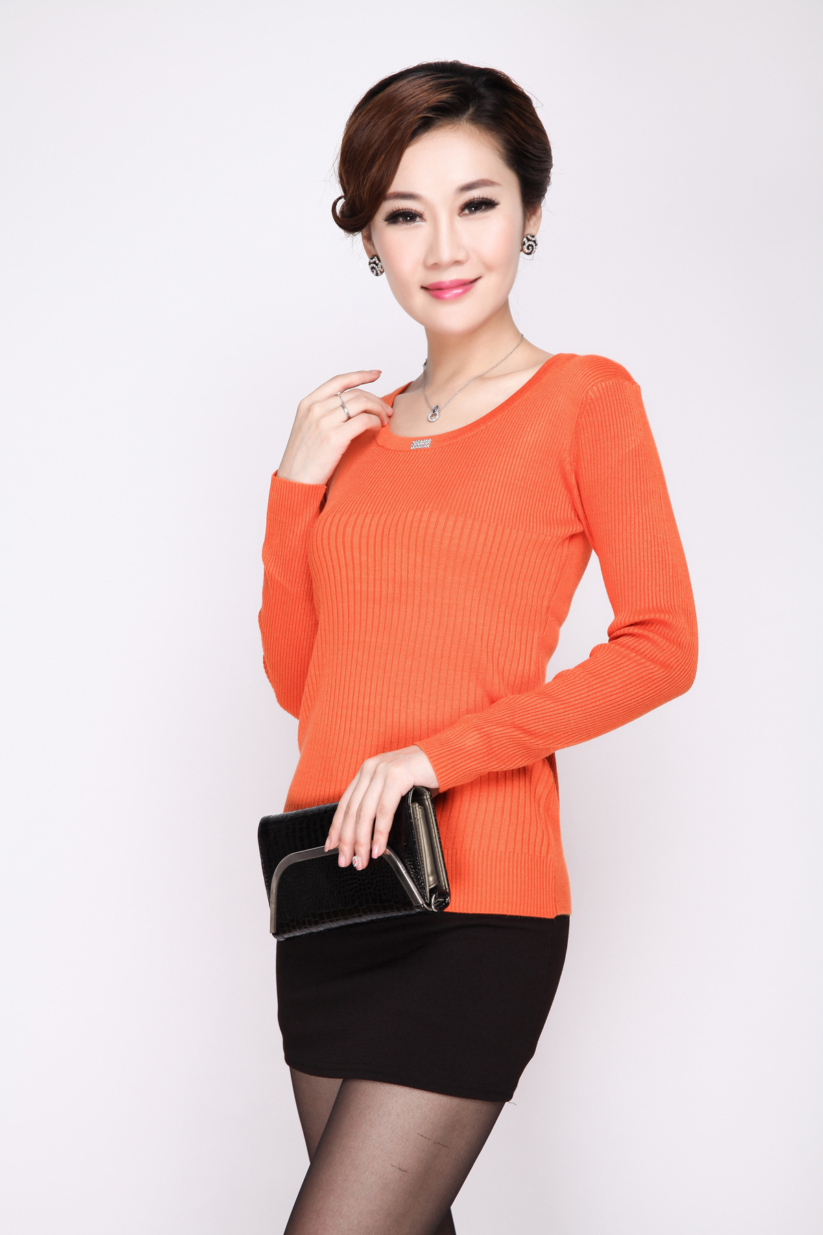 【羊毛衫<em>批发</em>2013秋季针织<em>毛衣打底衫</em>】价格