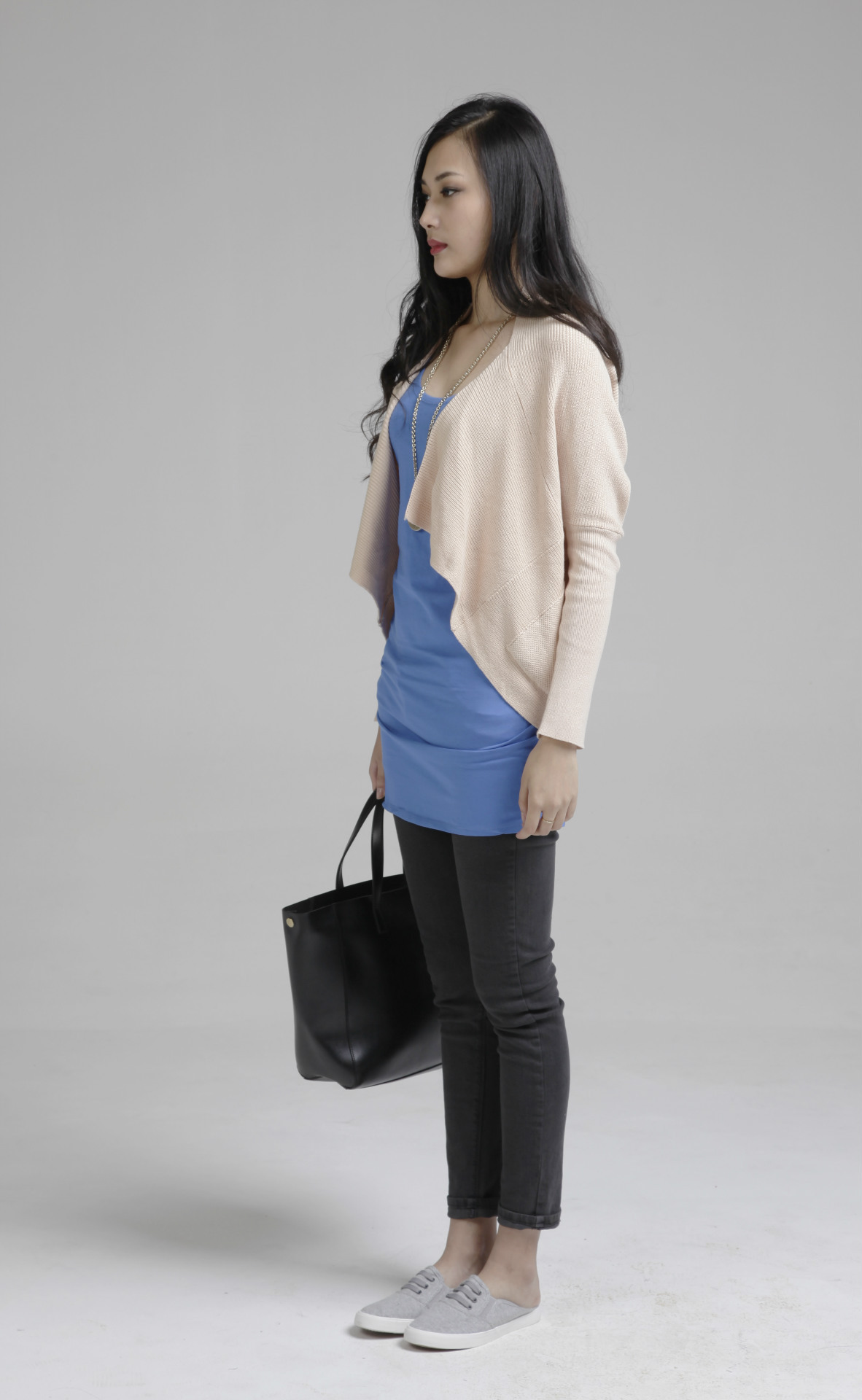 【2013秋冬新款女装 原创<em>设计不规则</em>翻领针织