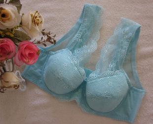 <em>文胸</em>-蕾丝花边文胸 <em>背心式胸罩 全罩杯</em>薄棉款钢