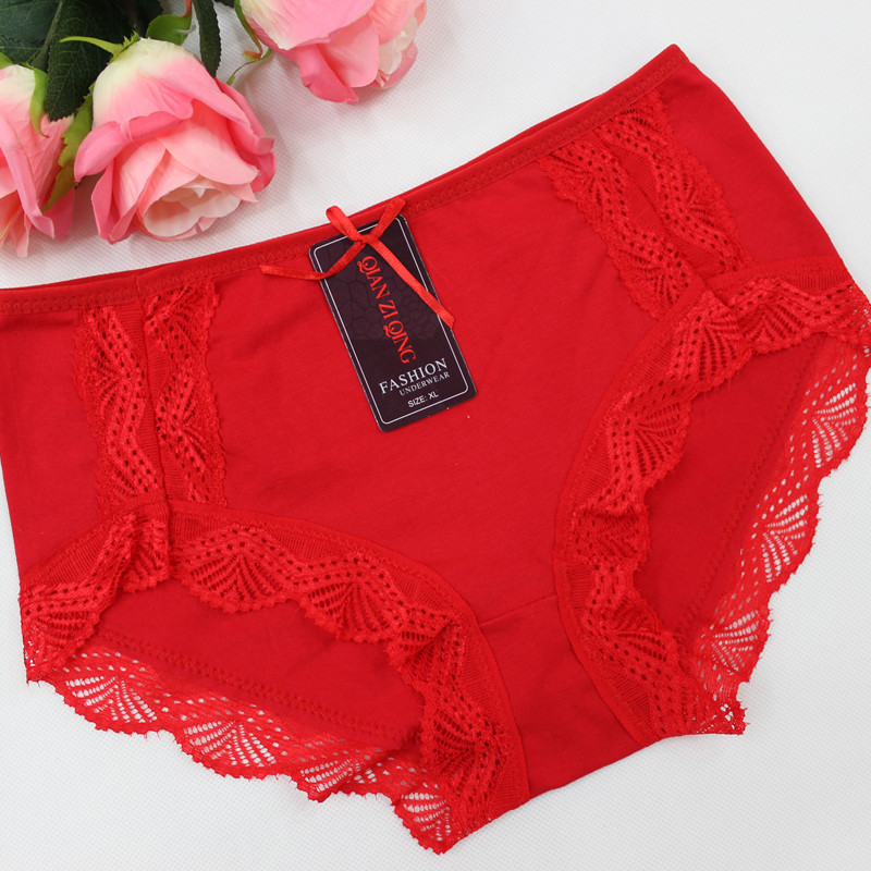 <em>女士纯棉</em>花边<em>内裤厂家</em>直销大版型全棉内裤中腰