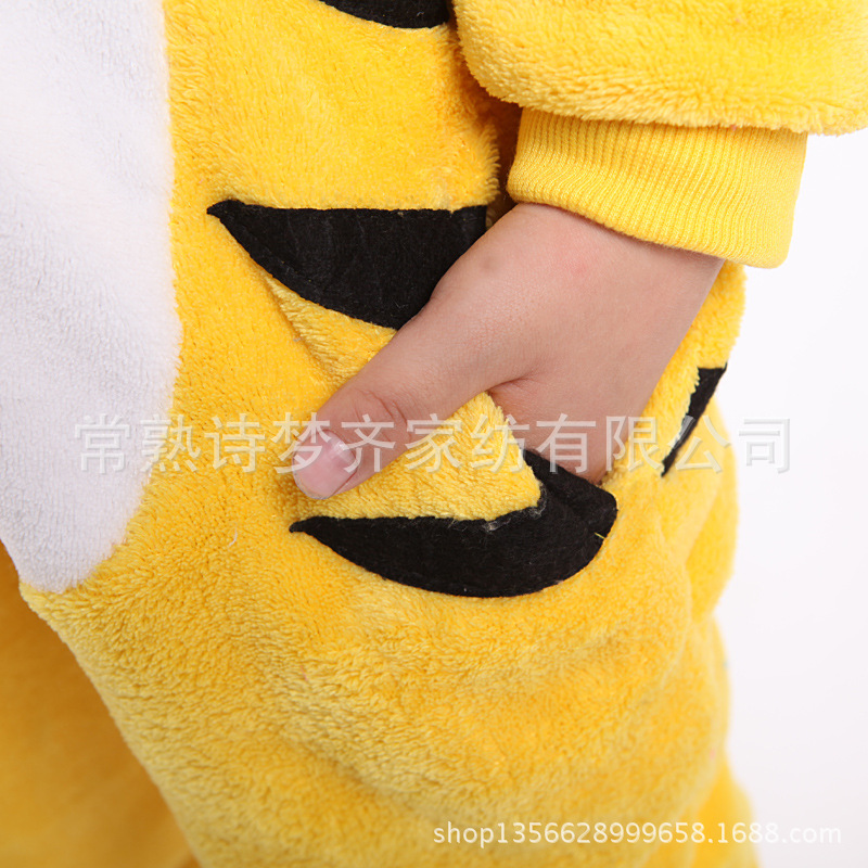 秋冬法兰绒<em>儿童孩子小孩</em>连体<em>睡衣套装</em>如厕版 