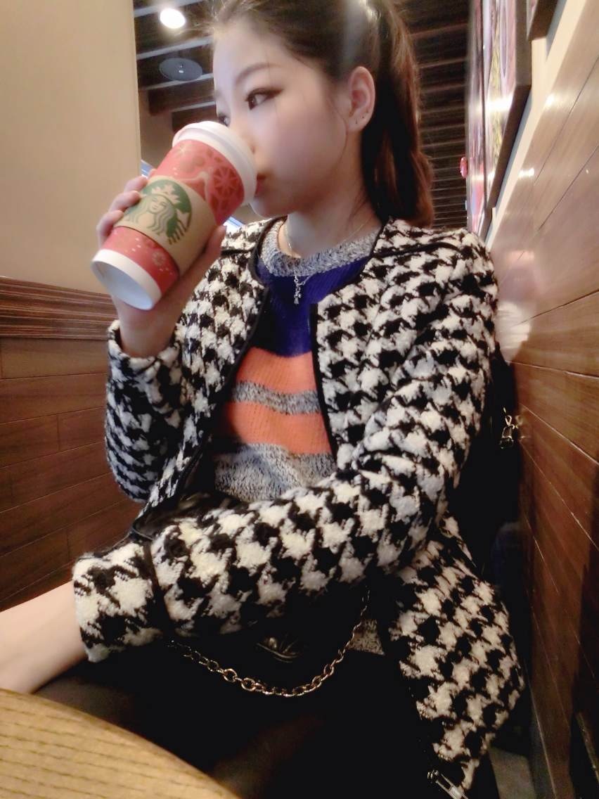 秋冬保暖千鸟格羊毛呢面料羊羔<em>毛</em>里料<em>短款开叉</em>