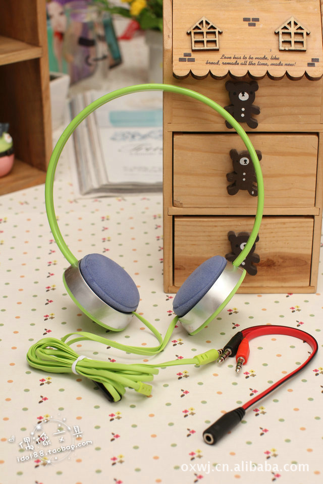 【韩国文具 彩色塑料头戴式耳机 带音频转接线