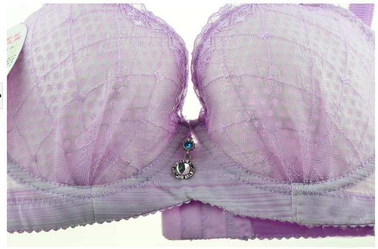 【<em>无棉文胸</em> 988# 女士<em>薄</em>杯胸围 三排扣聚拢型胸