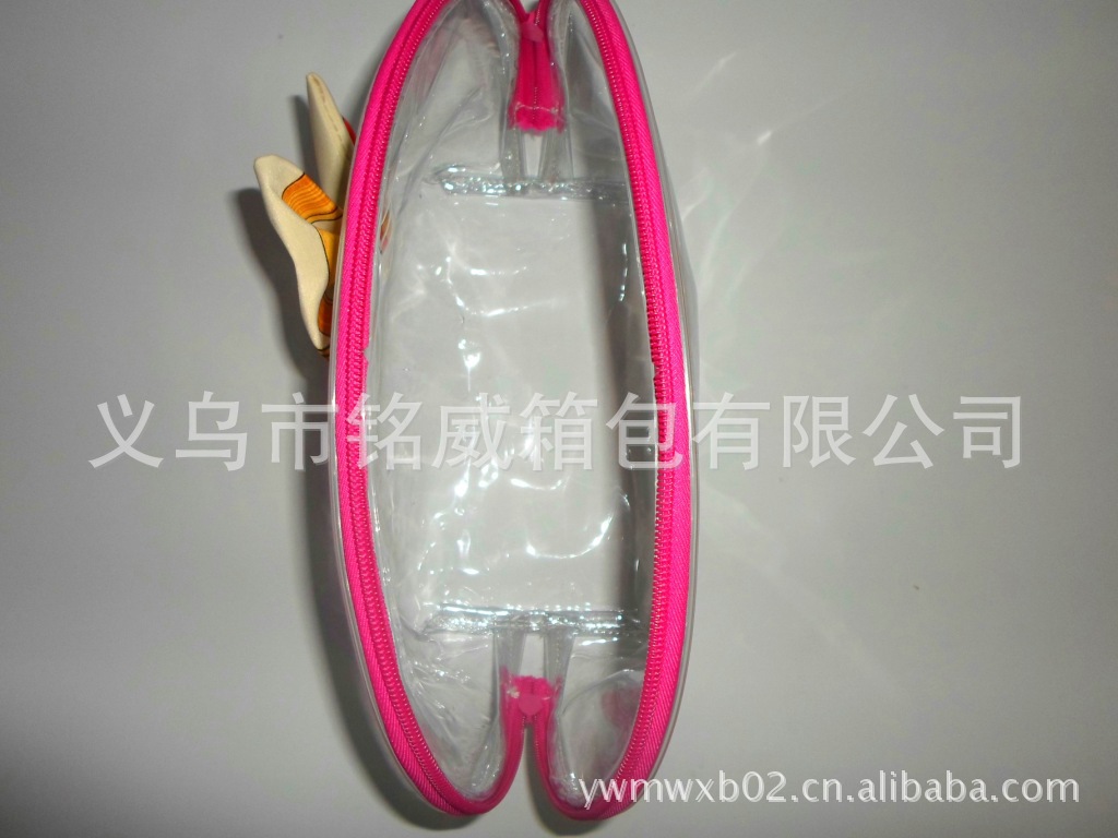 pvc蝴蝶结洗漱包
